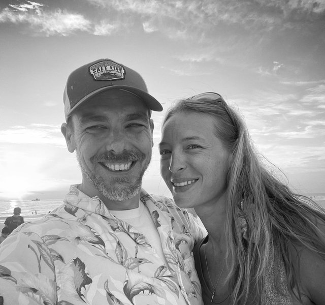 Shea Pyron and Gary Thacker's Wedding Website