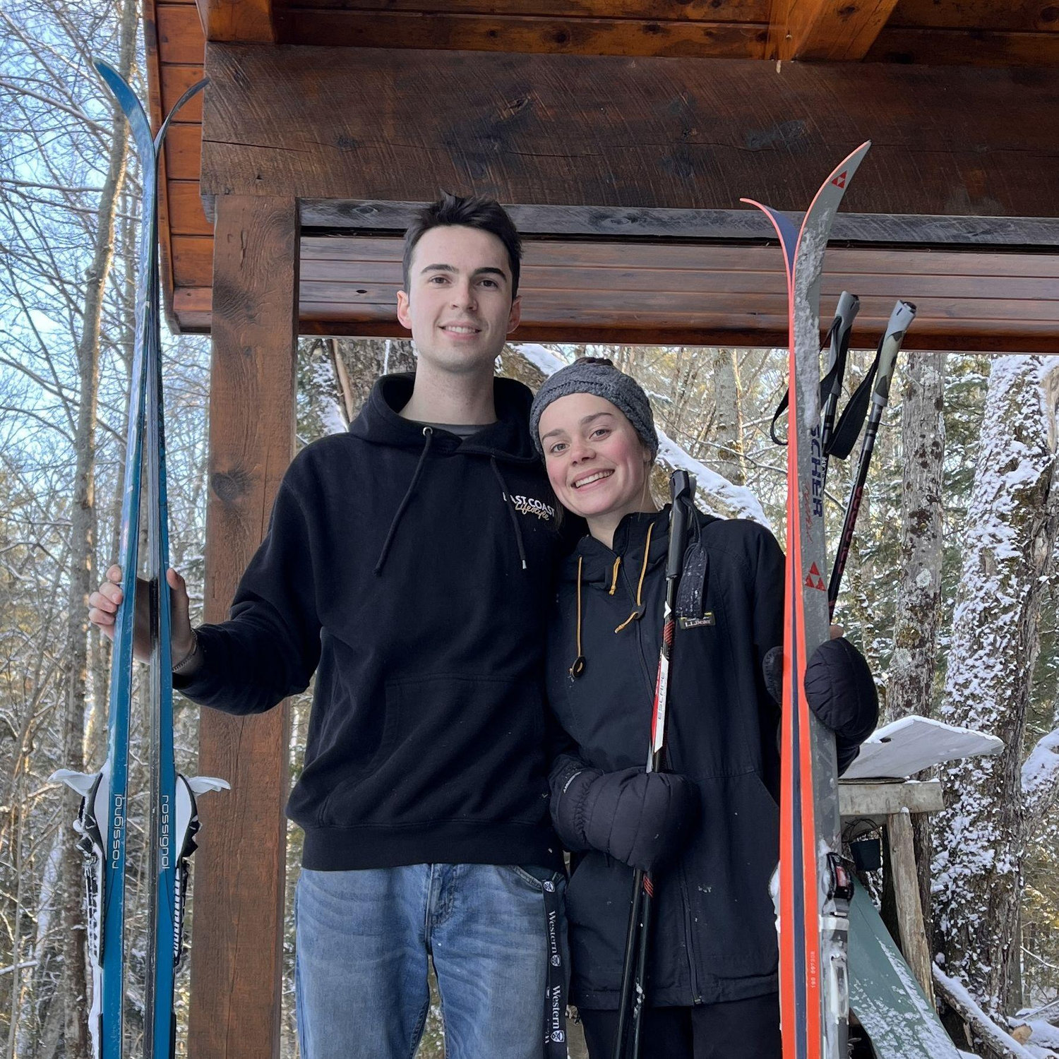 Skiing to the cabin