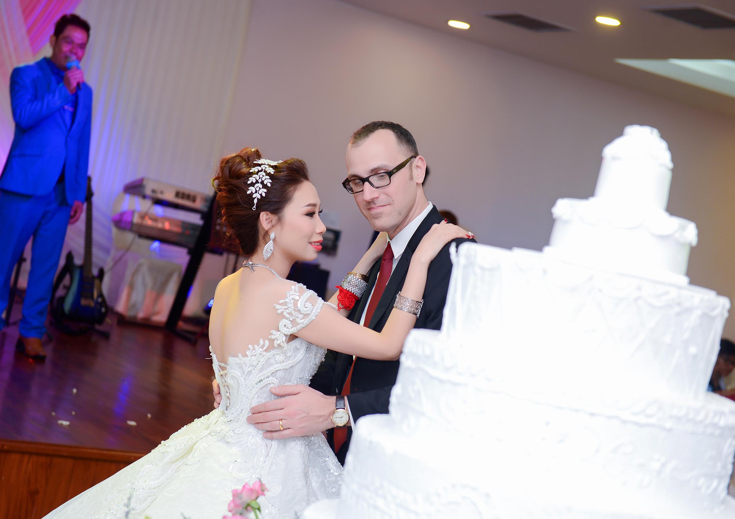 The Wedding Website of Kimlita Thorn and Christopher Spiro