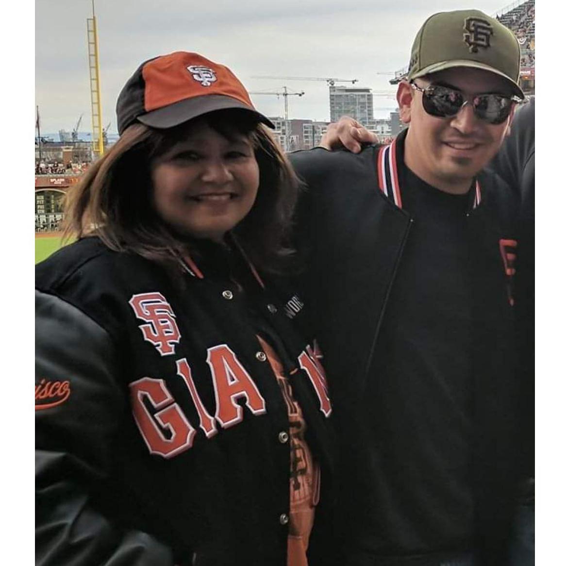 Gwen & Joey love baseball, especially GIANTS baseball!