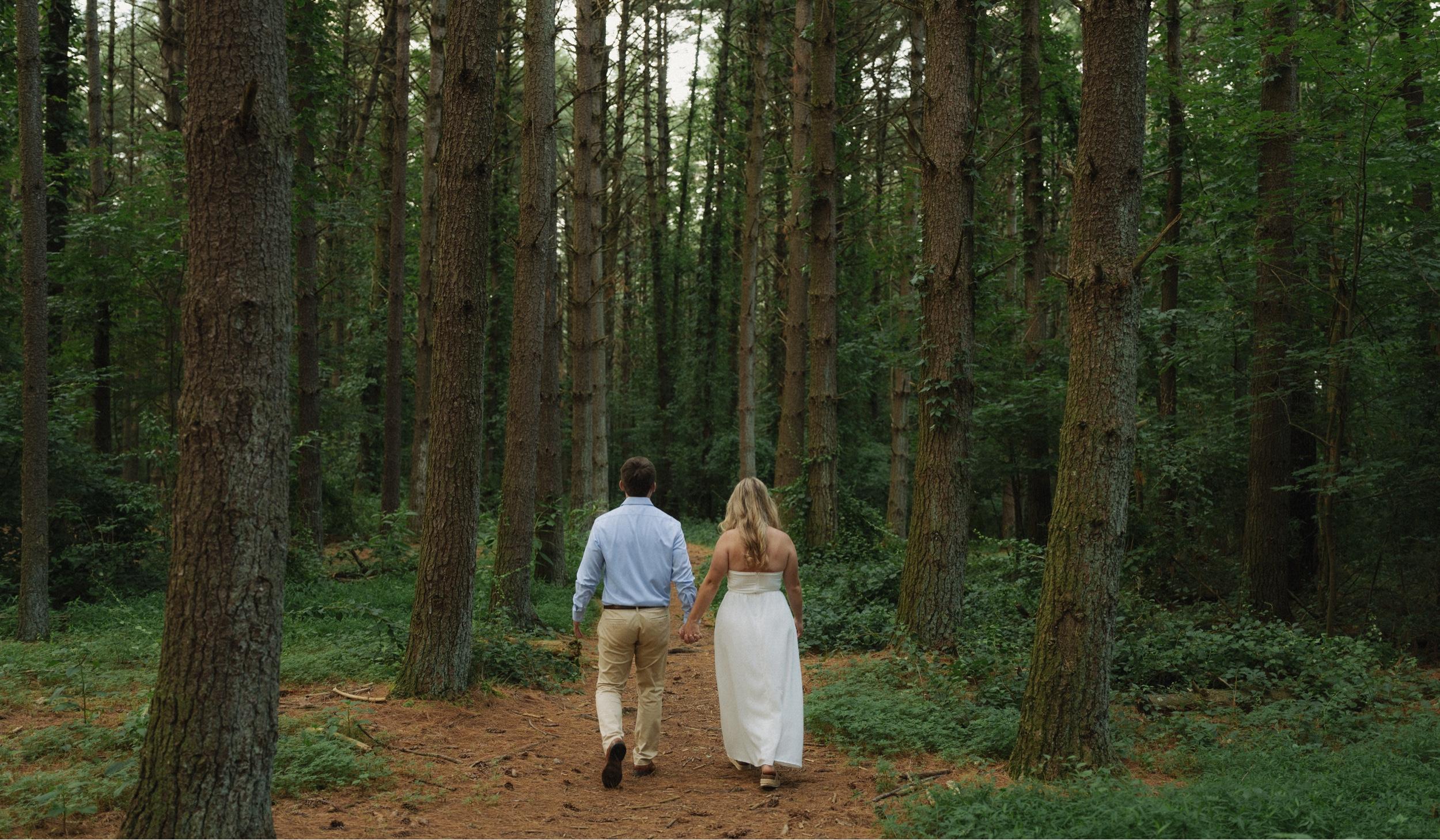 The Wedding Website of KeLeigh Engle and Dylan Shelton