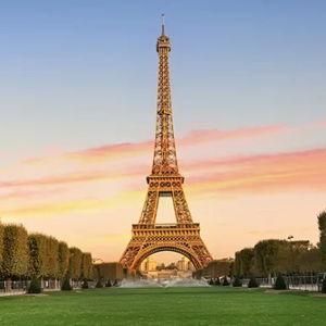 Tickets to the top of the Eiffel Tower