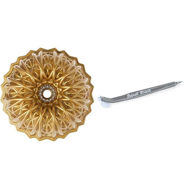 Nordic Ware Cut Crystal Cast Bundt Pan, 10 Cup Capacity, Gold & Ultimate Bundt Cleaning Tool