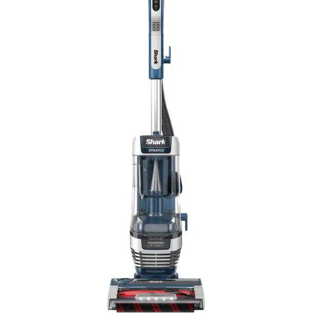Shark - Stratos Upright Vacuum with DuoClean PowerFins HairPro, Self-Cleaning Brushroll, Odor Neutralizer Technology - Navy