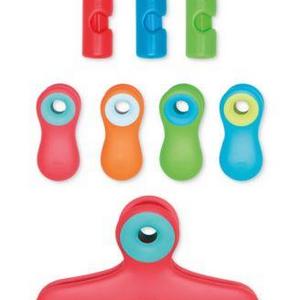 OXO - Good Grips 8-Pc. Clip Set