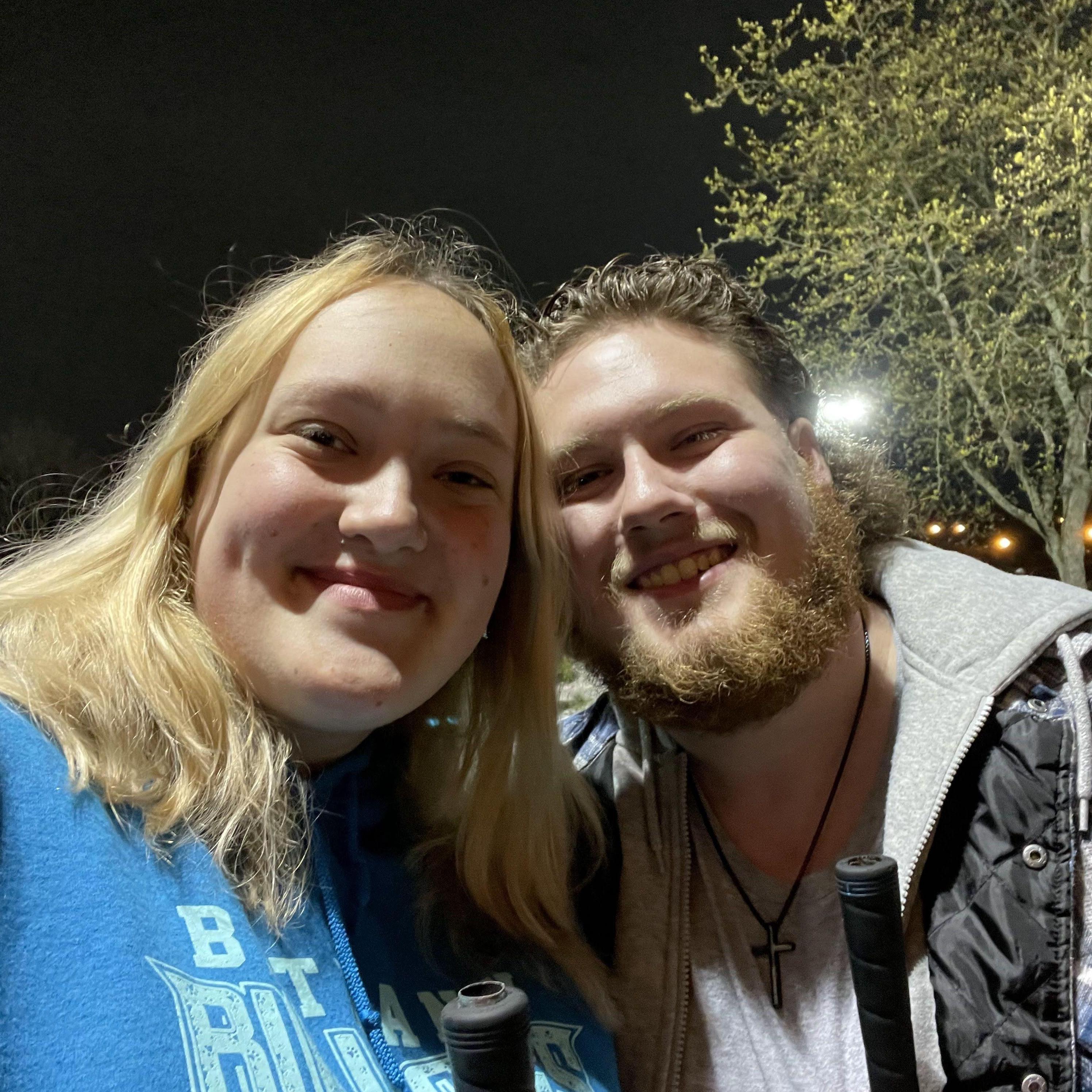 Mini-Golf Date