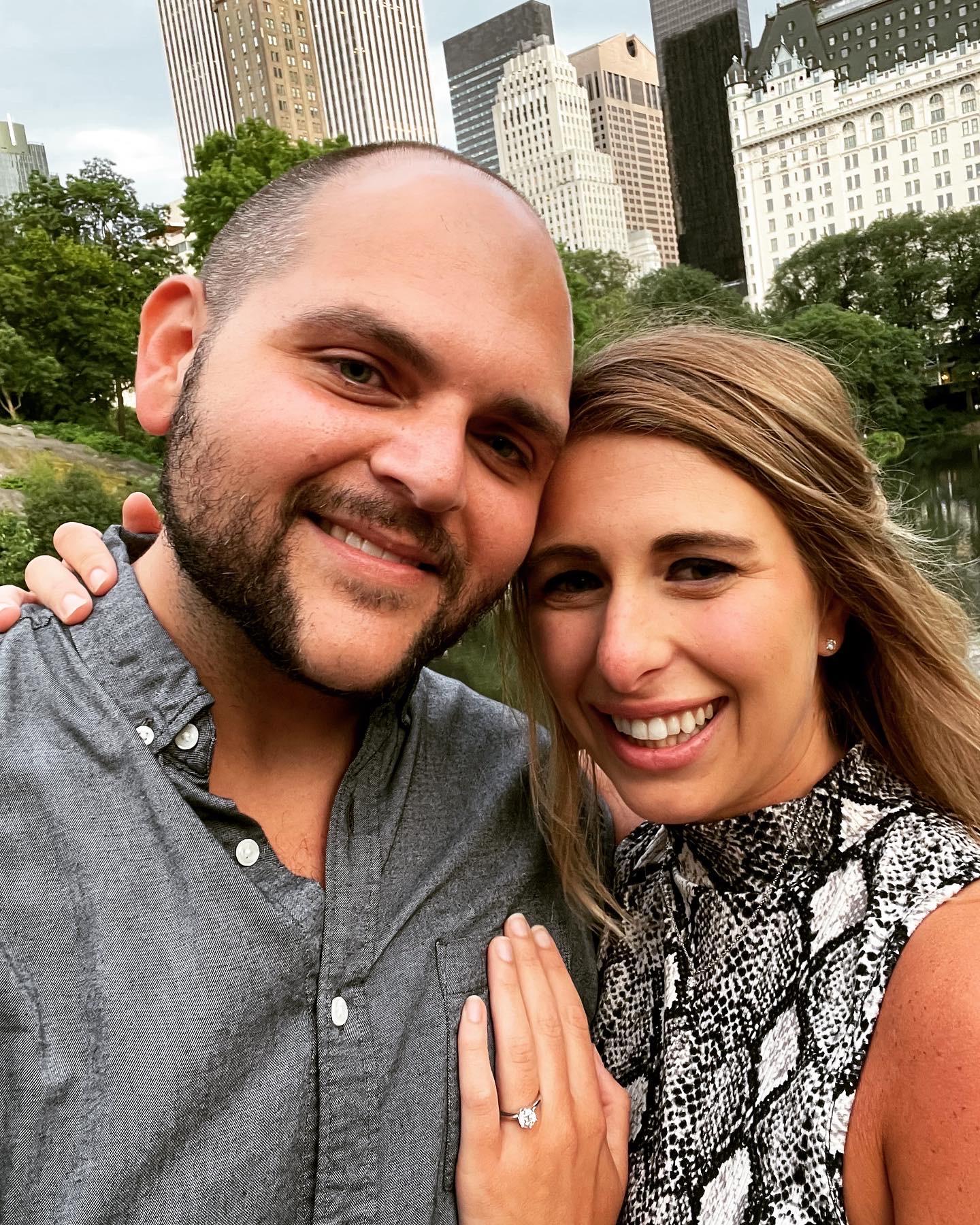 The Wedding Website of Amanda Langenauer and Tony DiLorenzo