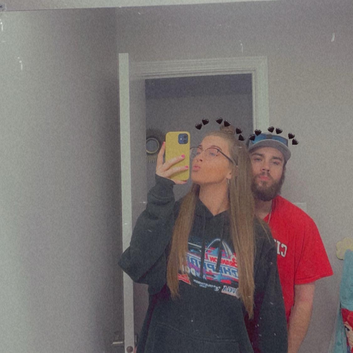 tyler helped Gabrielle re do the kid’s bathroom all day, to prepare for potty training! ❤️✨