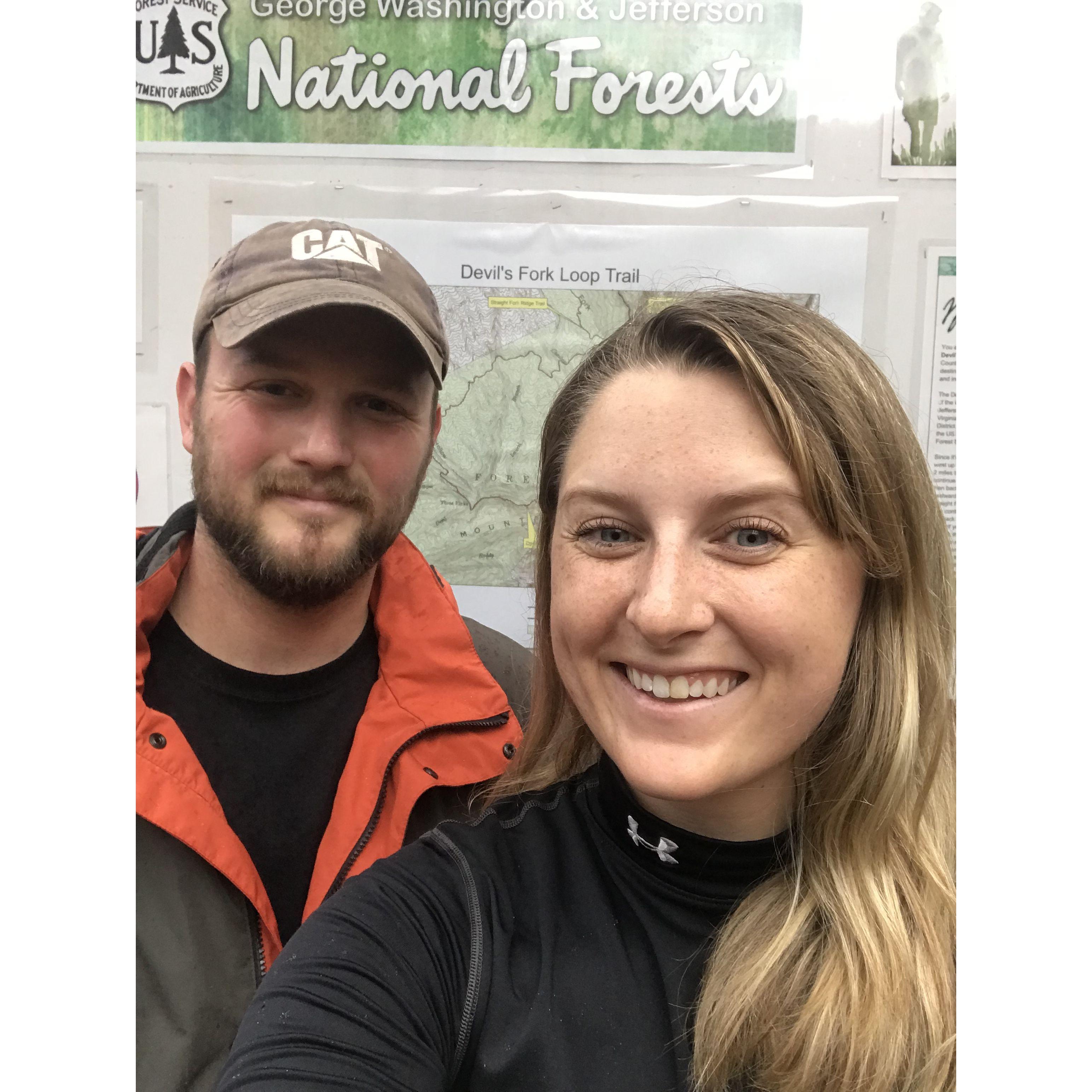 Hiking Devil’s Bathtub