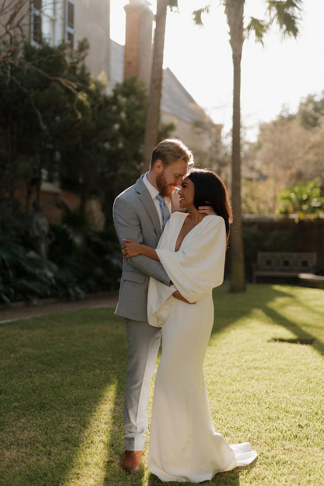 The Wedding Website of Meera Bhonslé and Jacob Elliott