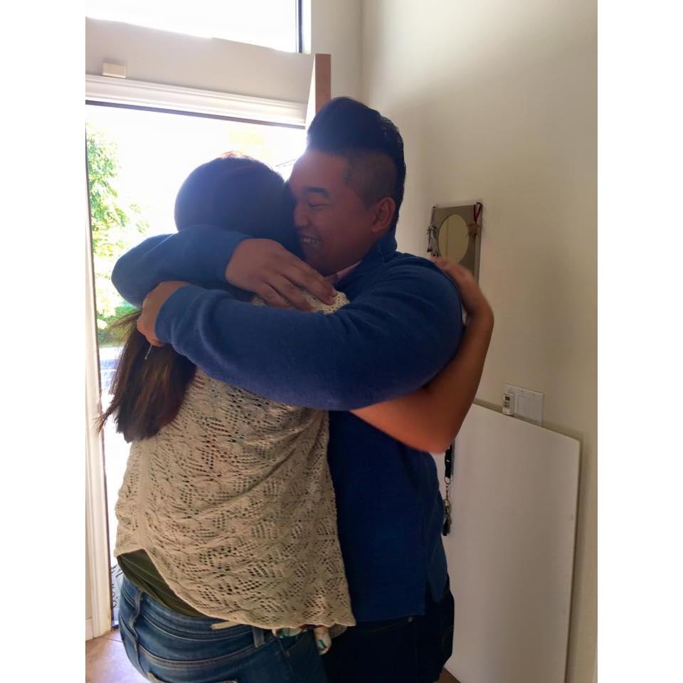 Robyn surprises Brandon coming home in Thanksgiving 2015