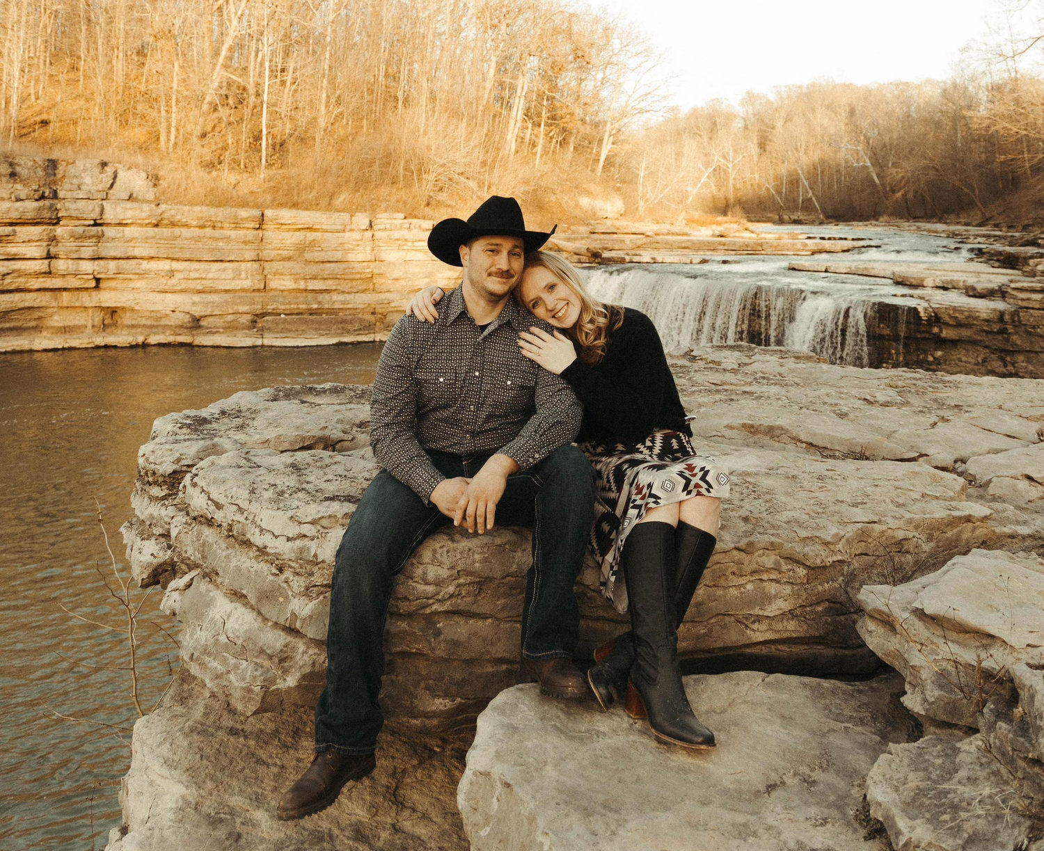 The Wedding Website of Amanda Bales and Devan Buis