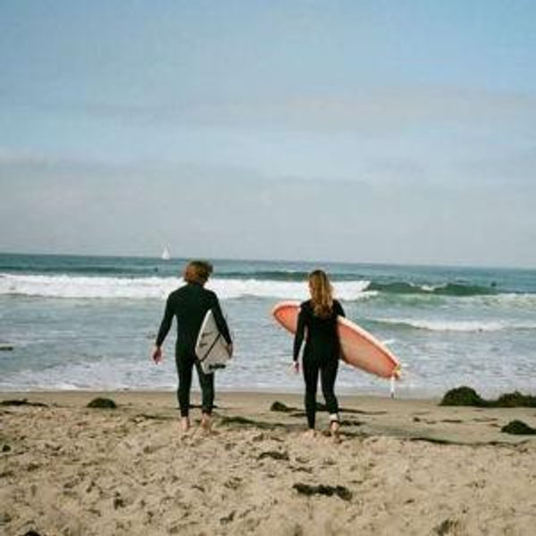 Honeymoon Surfboard Rental