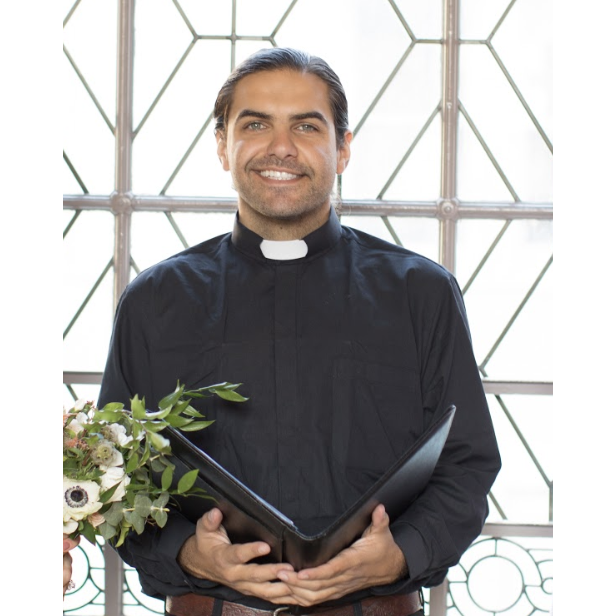Our wedding was officiated by Iustina's childhood friend, Nima.