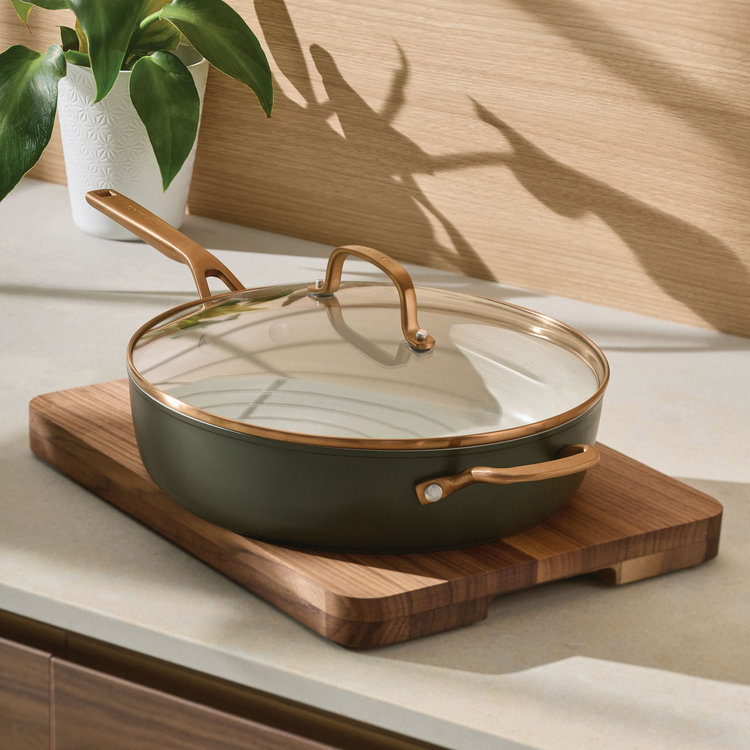 DELISH KITCHEN   2021年製 KitchenAid, Design Series Hard-Anodized Ceramic Induction Saute