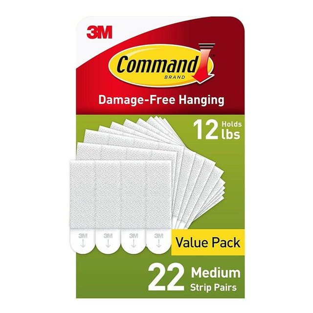 Command Medium Picture Hanging Strips, Damage Free Hanging of Dorm Decorations, 22 Pairs, 44 Command Strips (17204-22NA)