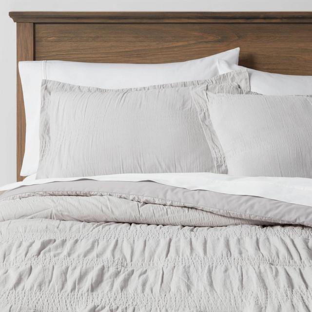 King Seersucker Comforter & Sham Set Light Gray - Threshold™