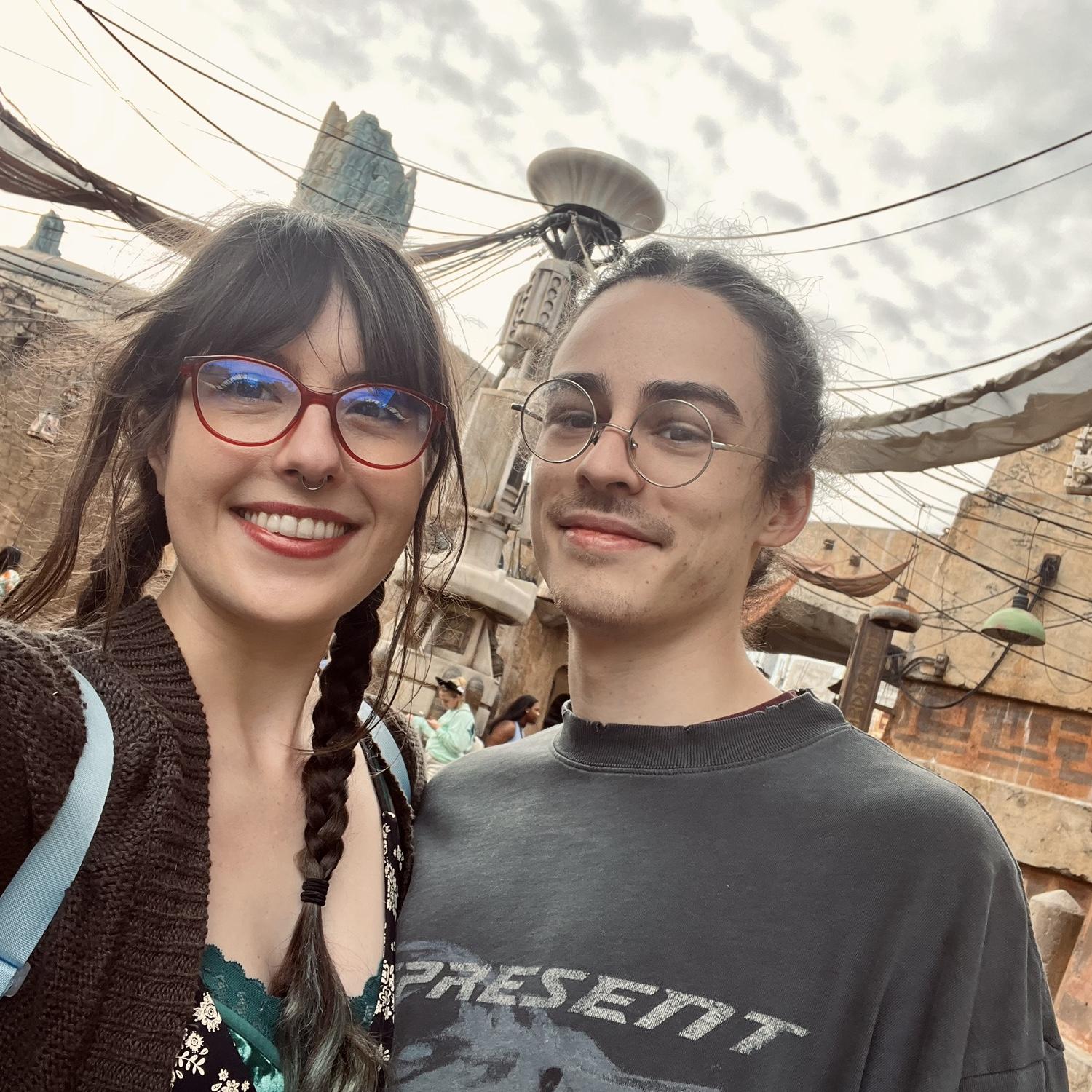 Disney 2024 Emily & Sam ❤️❤️❤️