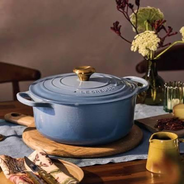 Signature Round Dutch Oven in Chambray