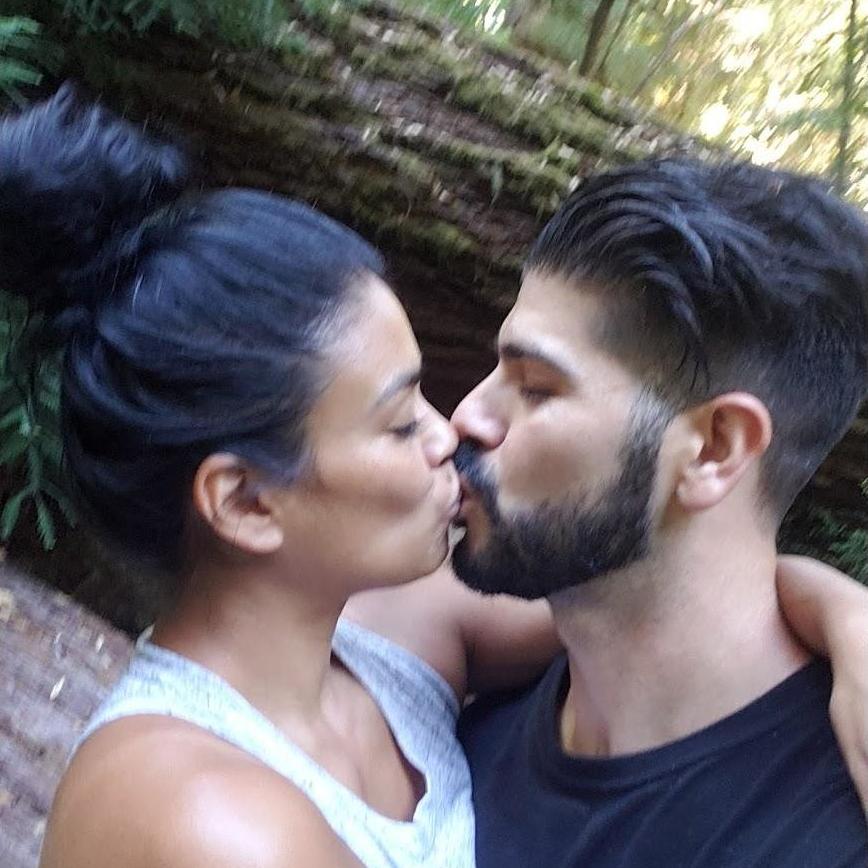 camping smooch