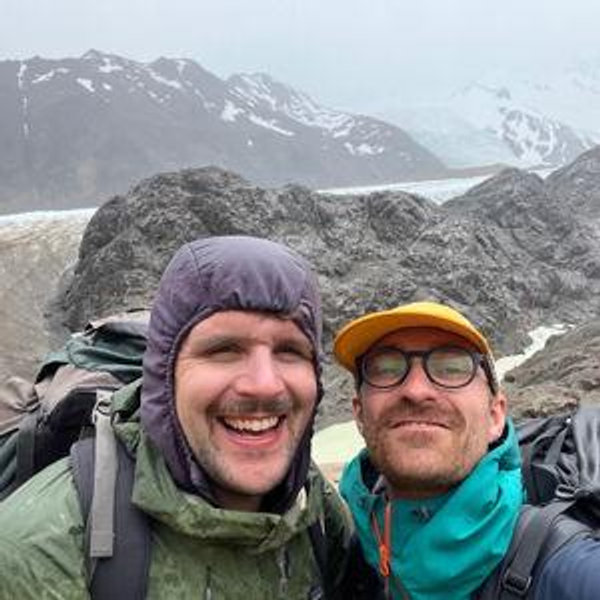 Feed/house a hungry backpacker