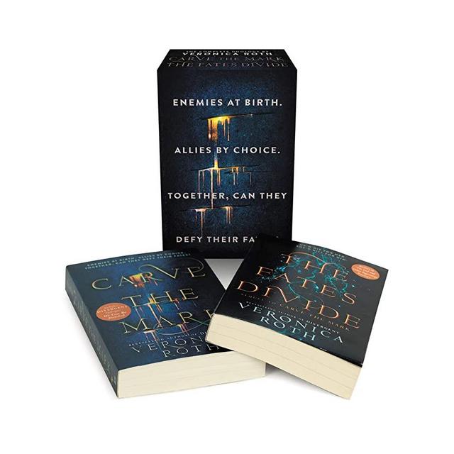 Carve the Mark 2-Book Paperback Box Set: Carve the Mark and The Fates Divide