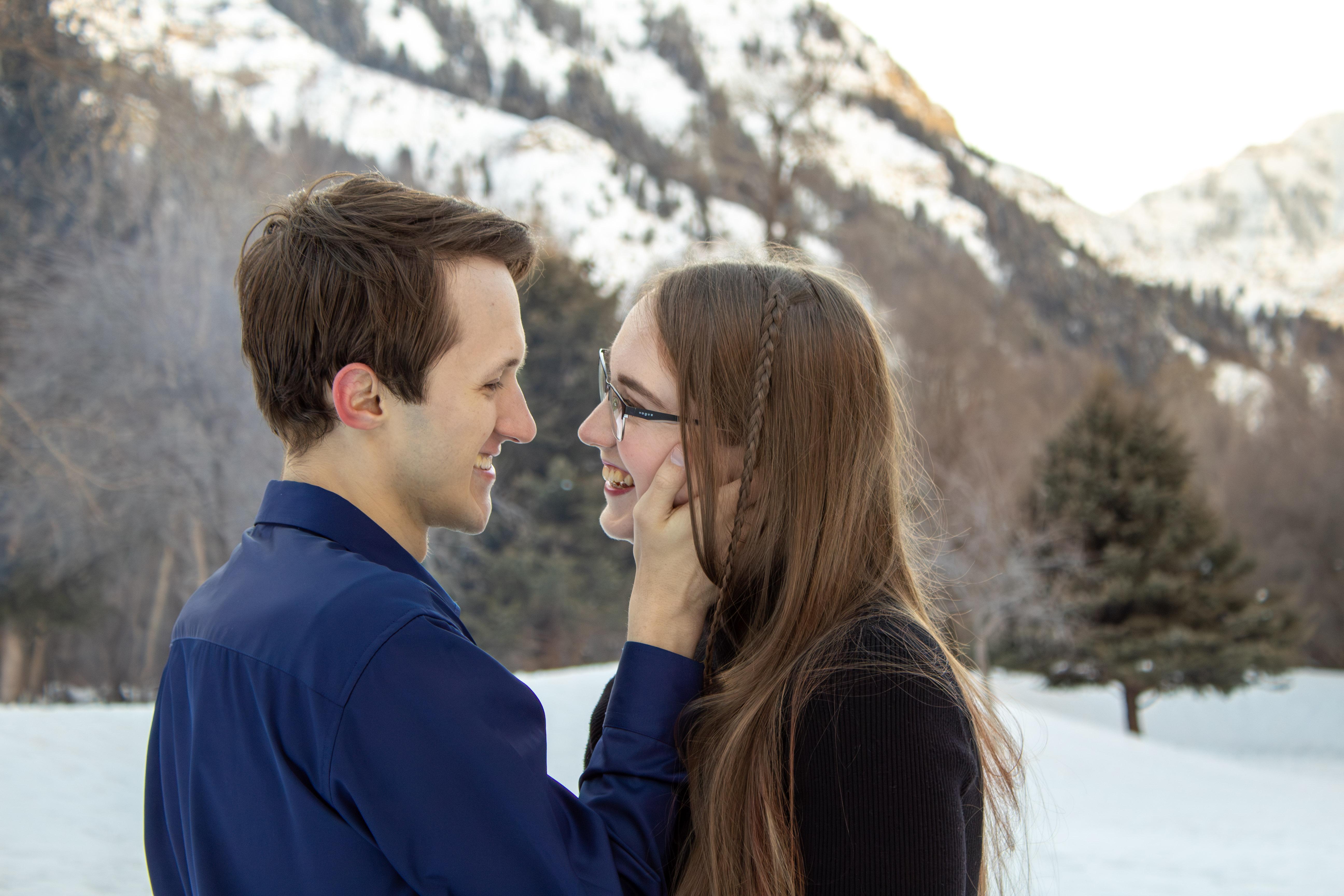 The Wedding Website of AnnaLee Clarke and Dennis Holdaway II