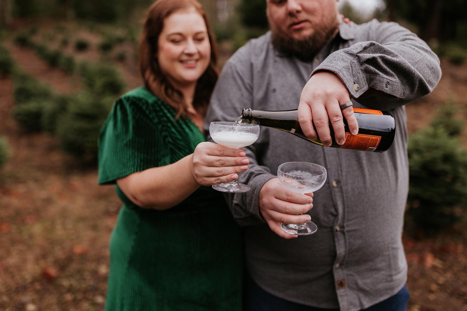 The Wedding Website of Danielle Tews and Joshua Gardiner
