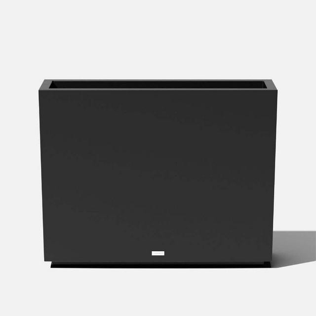Block Span 30 in. Medium Black Plastic Planter