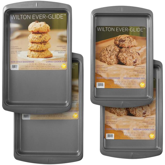 Wilton 2pc Non-Stick Cookie Baking Sheet Set