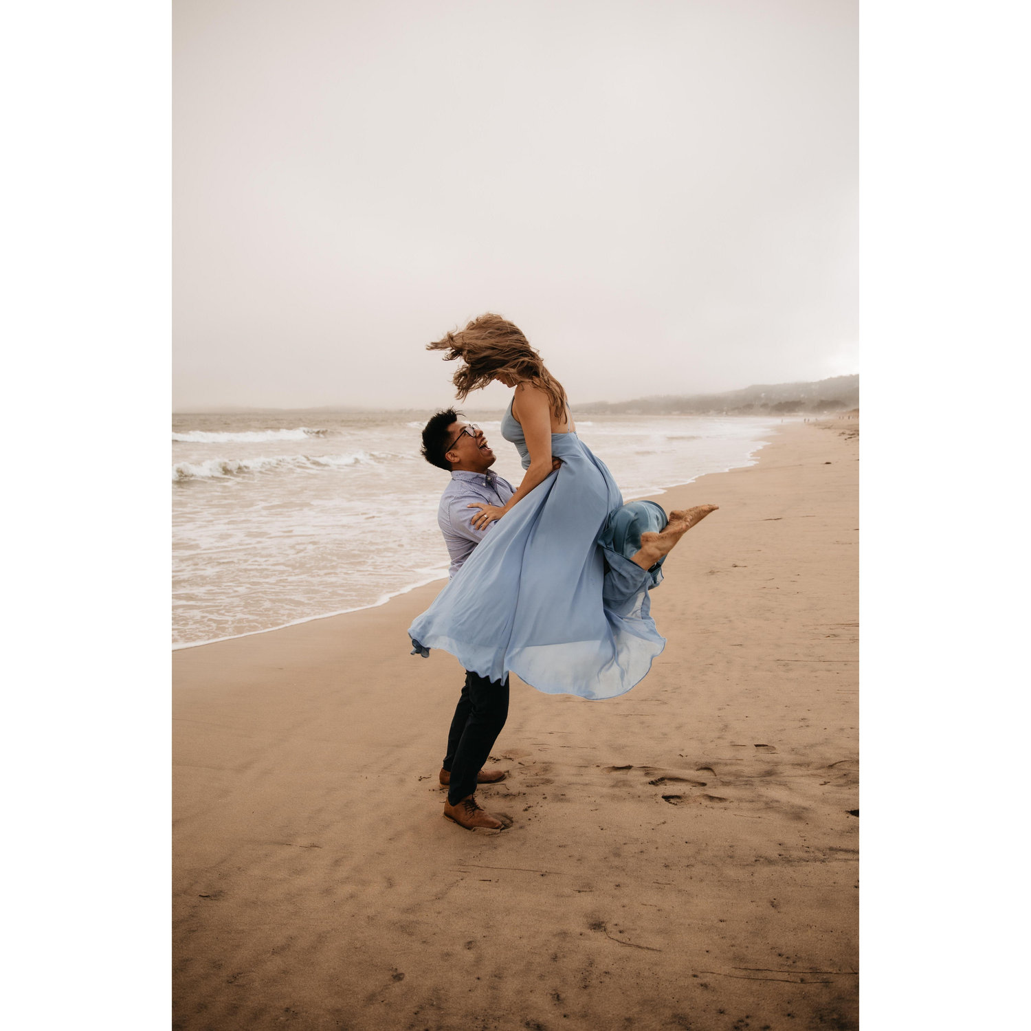 Engagement pictures at Half-moon Bay