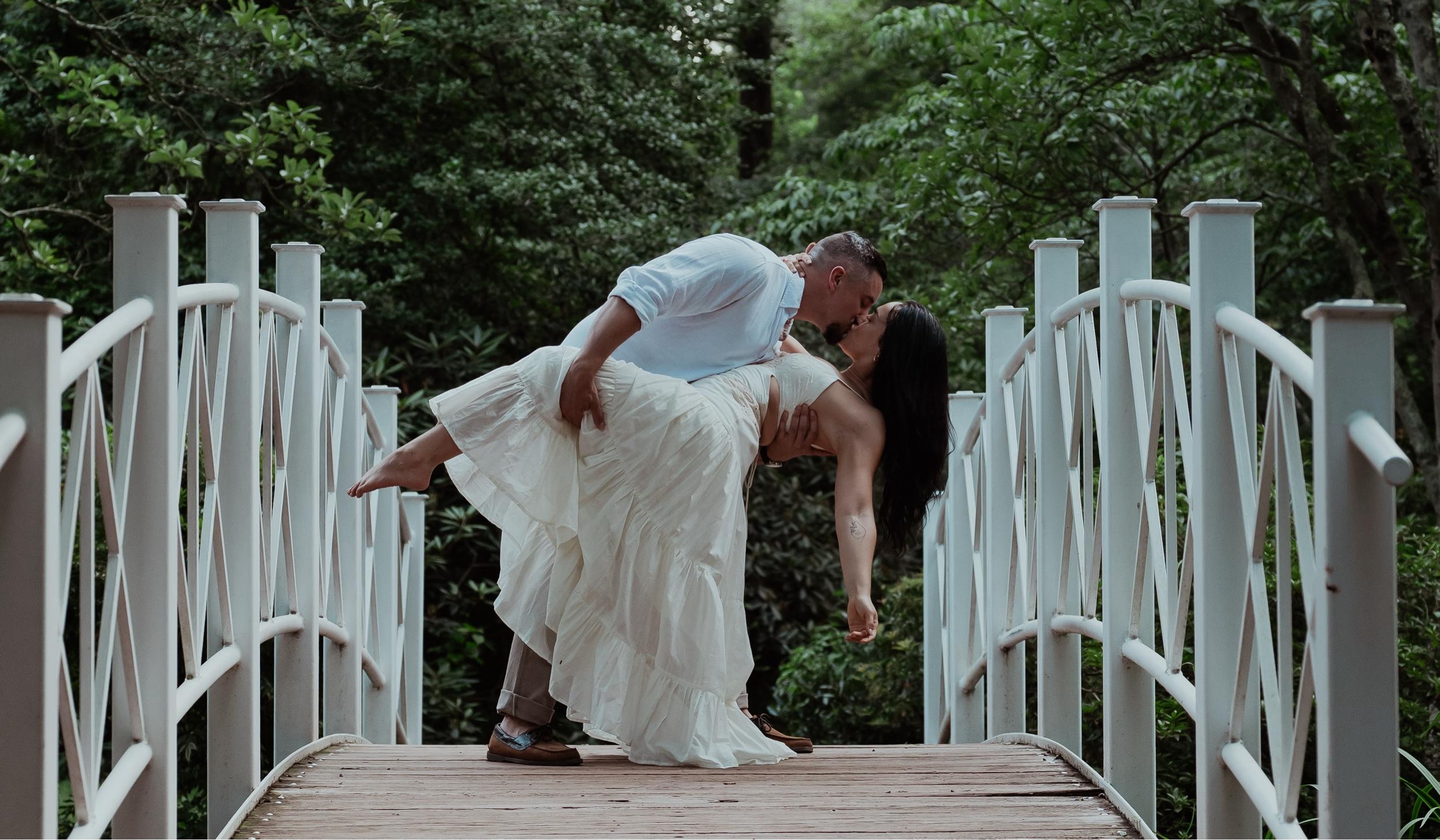 The Wedding Website of Emmaleigh Margaretta and James Mack