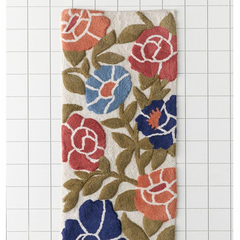 Jacinta floral runner bath mat