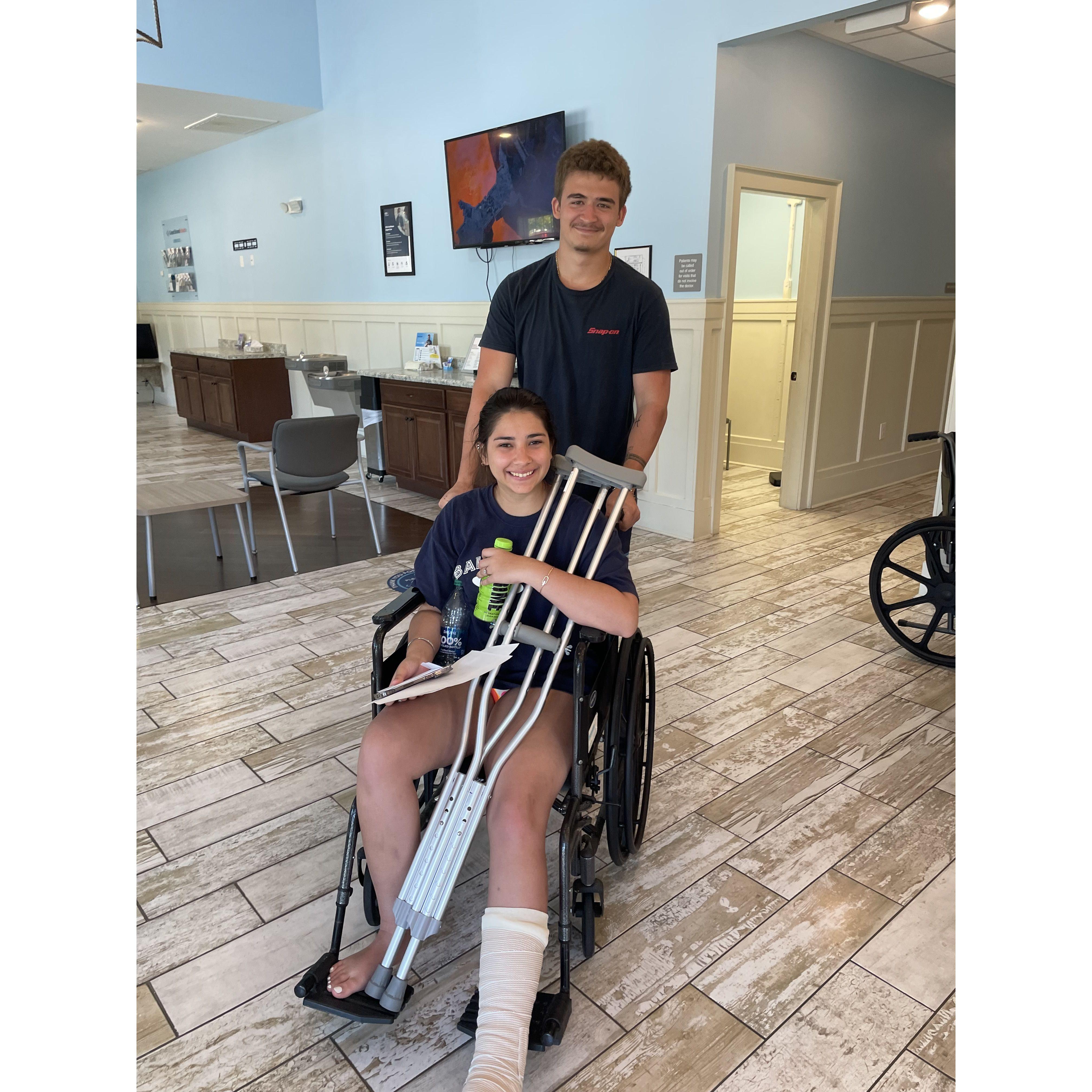 broken foot summer 🌸