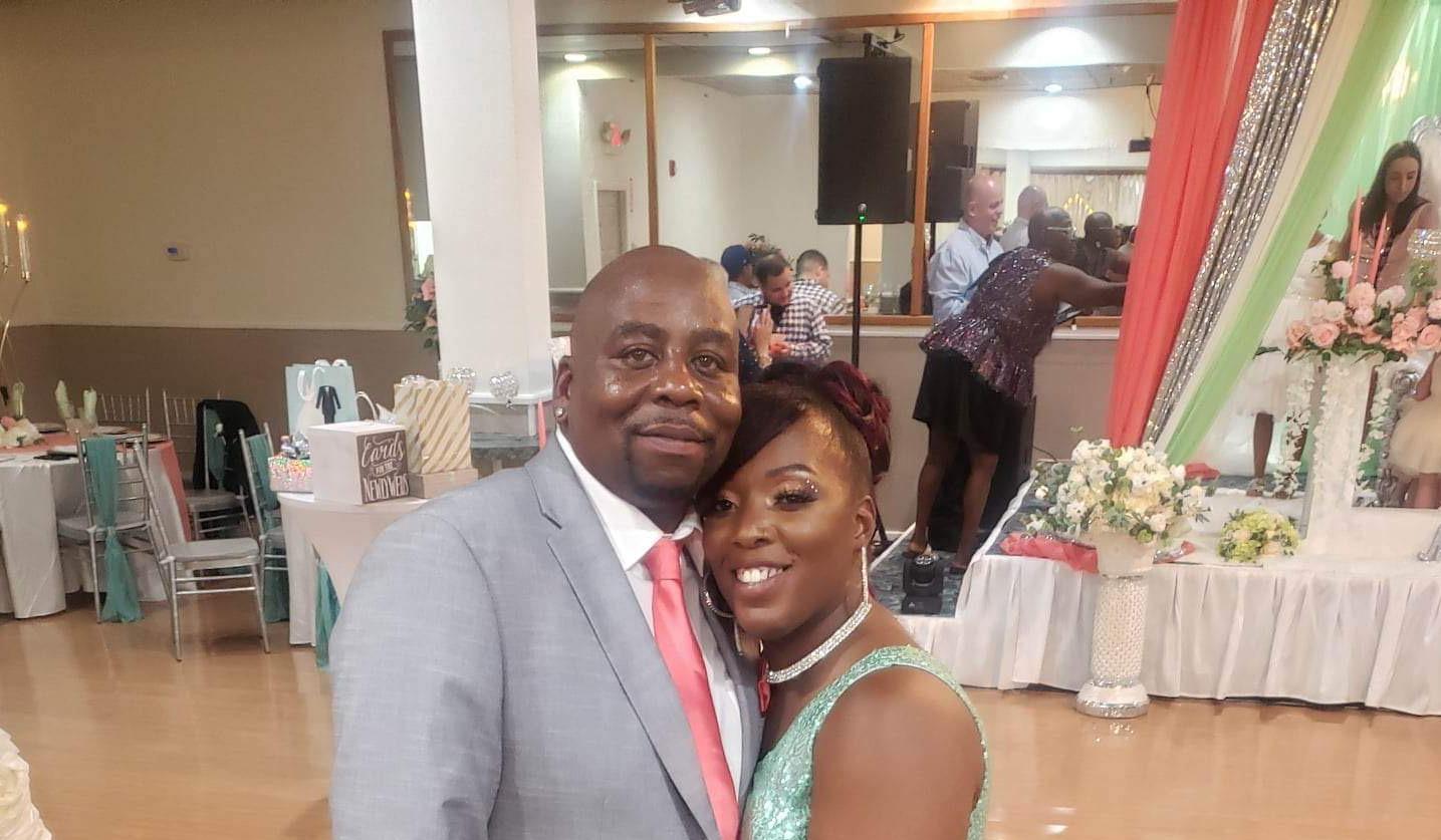 The Wedding Website of Shaunte Thomas and Shannon Thomas
