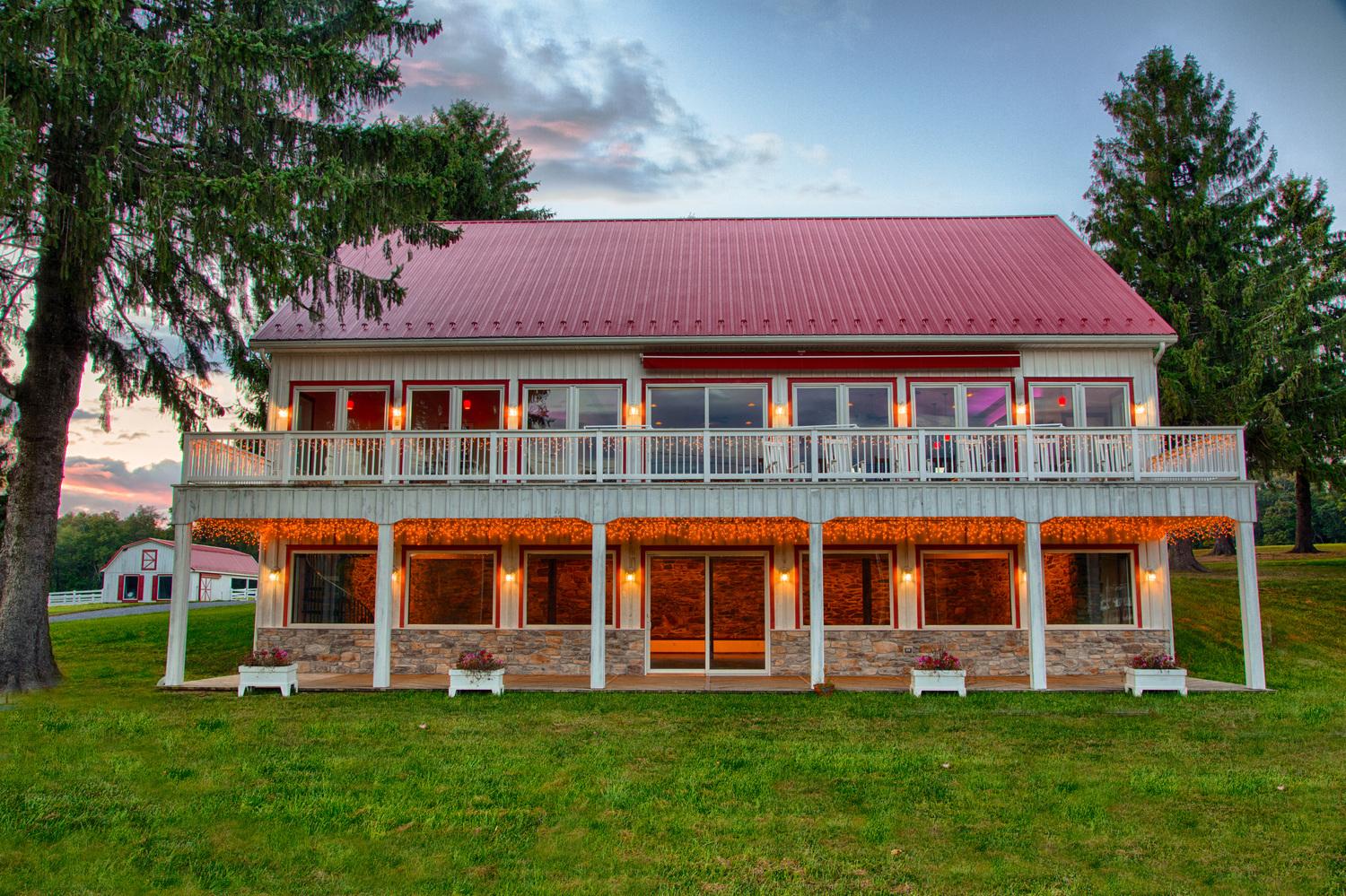 The Wedding Website of Cali VanNuys and Joe Dean