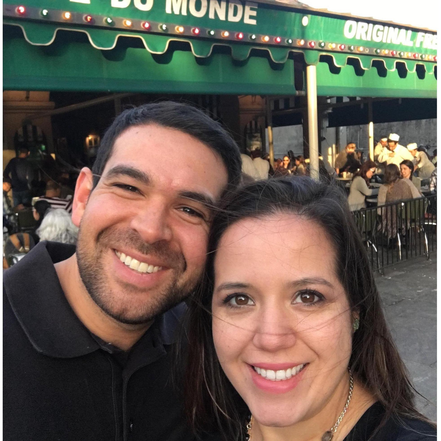Having beignets at Cafe Du Monde in NOLA