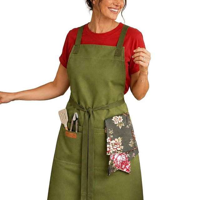 RUSTIQUE LINENS 100% Cotton Kitchen Apron with 2 Pockets – Adjustable Chef Apron for Cooking Baking BBQ – Unisex Apron