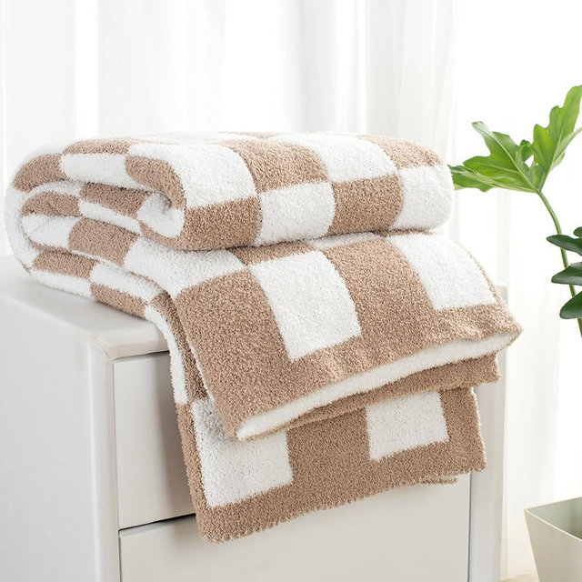 Carriediosa Ultra Soft Checkered Throw Blanket 60" X 80" Twin, Microfiber Fuzzy Fluffy Checkerboard Cute Preppy Plaid Pattern Knitted Blankets Cozy Plush Fall Throws for Couch Bed, Taupe