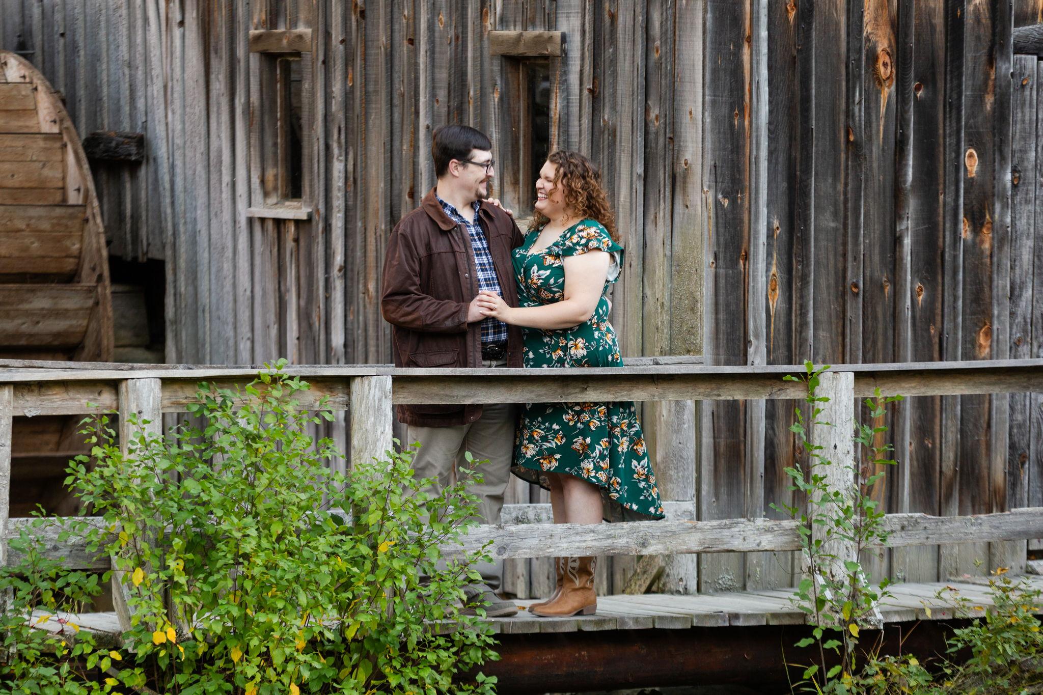 The Wedding Website of Sarah Faris and Grant Little