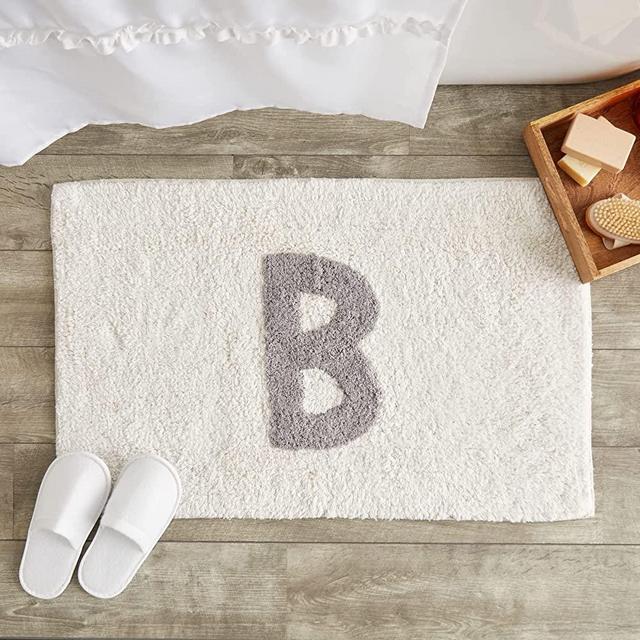 Monogram Letter B Bath Mat, White and Grey Bathroom Rug (32 x 20 in)