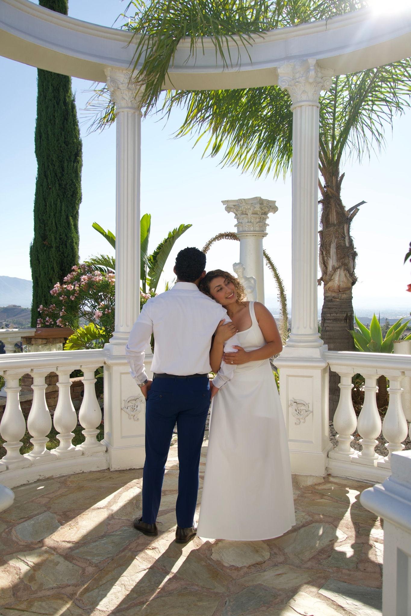 The Wedding Website of Jennifer Castaneda and Yanosy Bermudez