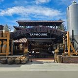 Full Throttle Distillery & Grill