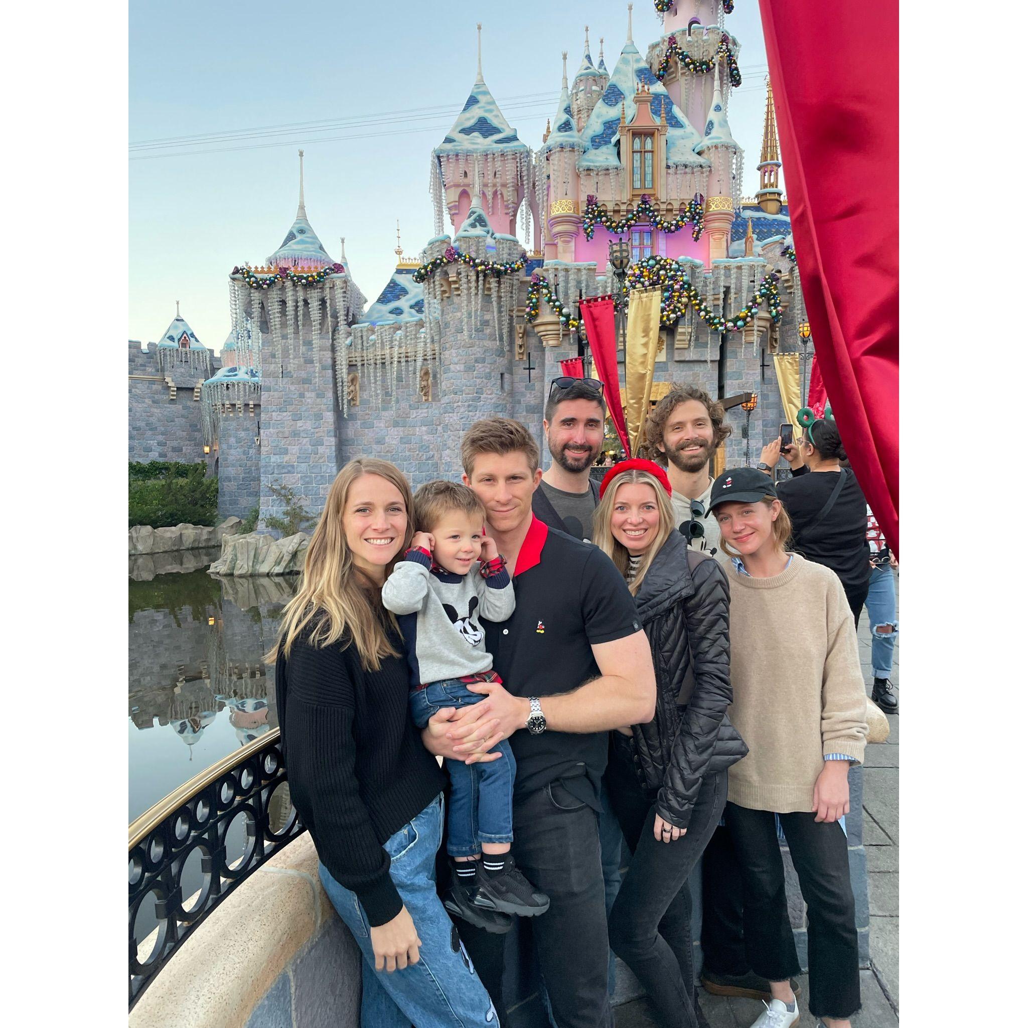 Lauren, Callan, Daelan, Sean, Vanessa - Kliest family Disney excursion 2021