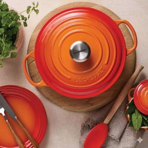 Signature Round Dutch Oven, 5.5-qt in Flame