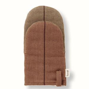Ito Oven Mitt - Orange Red | ferm LIVING