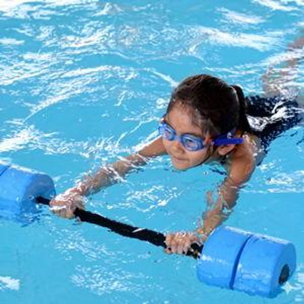 Swim Lessons so Caroline can do Scuba Diving Excursion