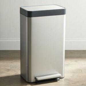 Kohler ® Stainless Steel 8-Gallon Loft Step Trash Can