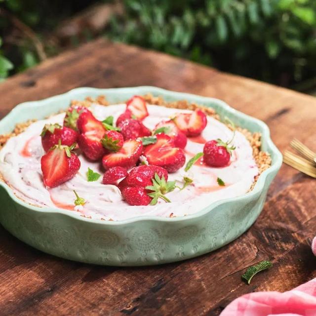 Old Havana Pie Dish - Mint, Standard, One Size