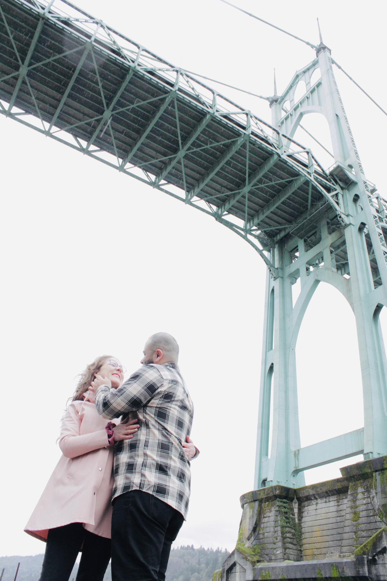 St Johns Bridge. Thanks so much for the amazing photos, Mr. and Mr. Holden! 🤍